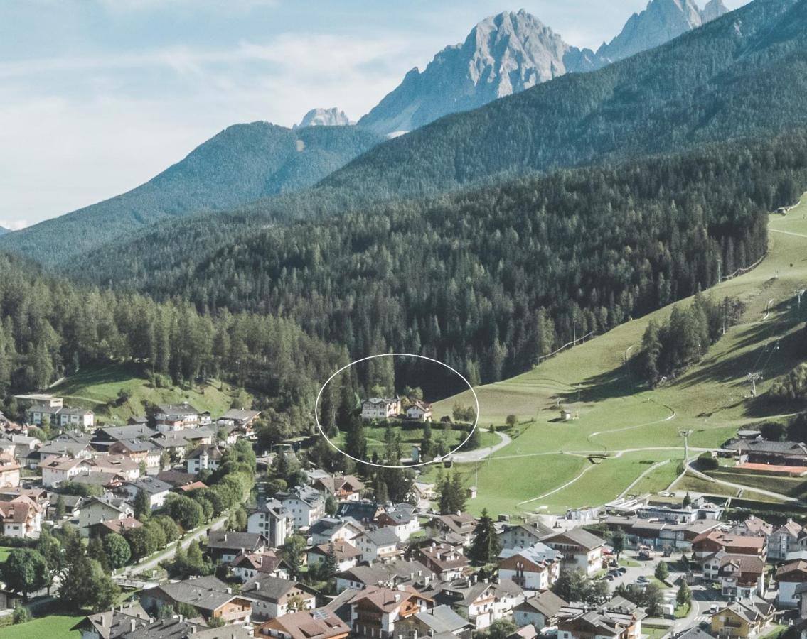Hotel Villa Waldheim San Candido Kültér fotó