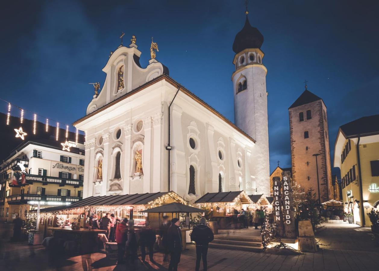 Hotel Villa Waldheim San Candido Kültér fotó