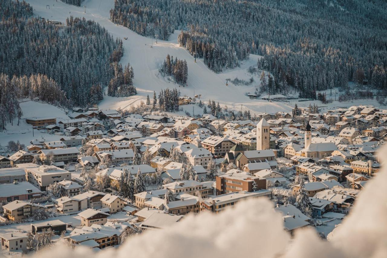 Hotel Villa Waldheim San Candido Kültér fotó