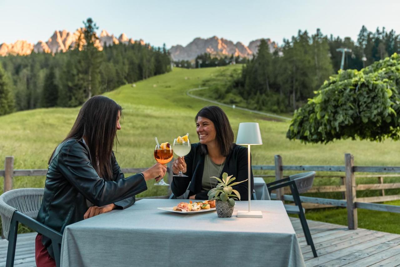 Hotel Villa Waldheim San Candido Kültér fotó