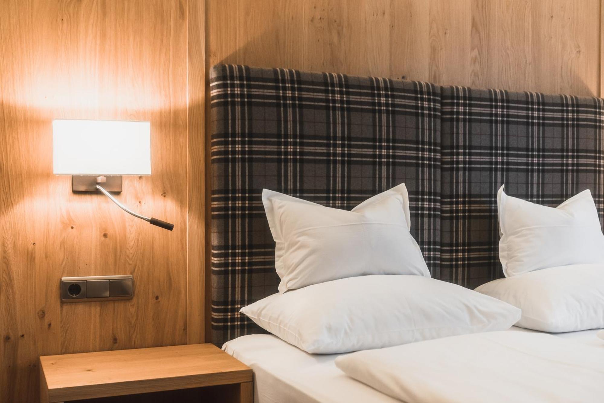 Hotel Villa Waldheim San Candido Szoba fotó