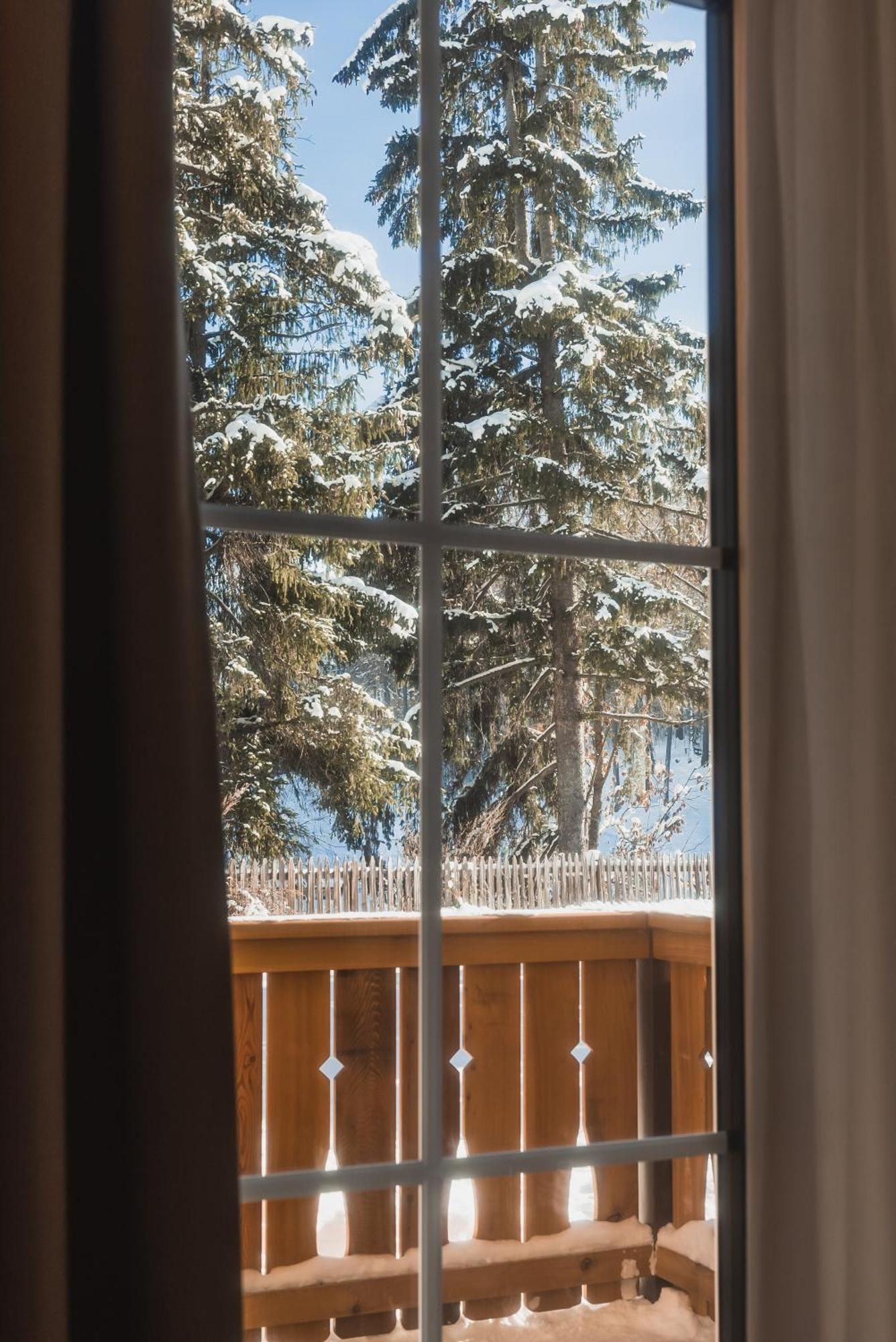Hotel Villa Waldheim San Candido Kültér fotó